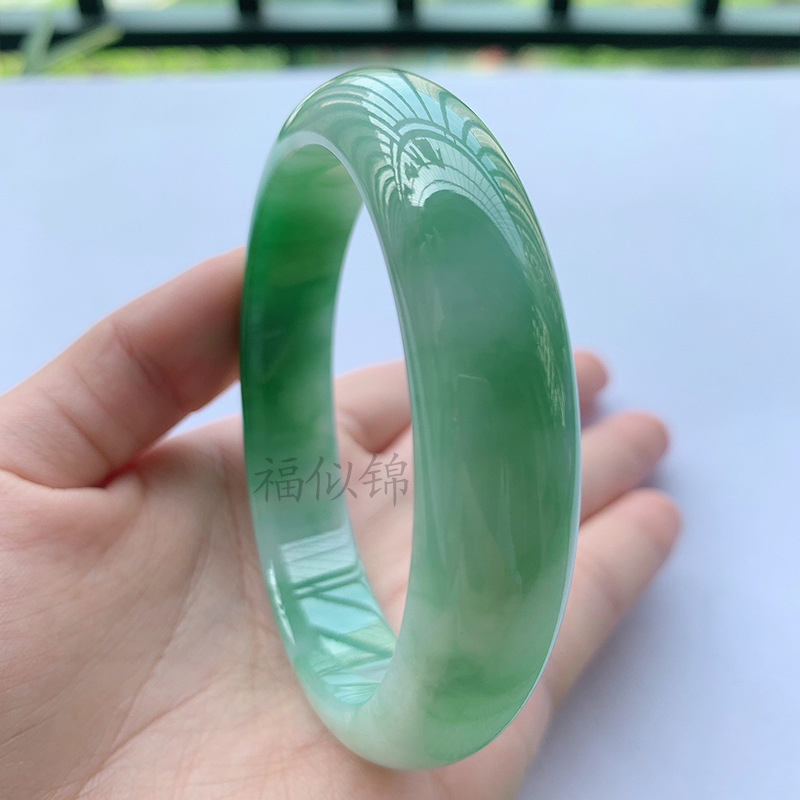 Bracelets - Armband aus eisigem Jadeit aus einer