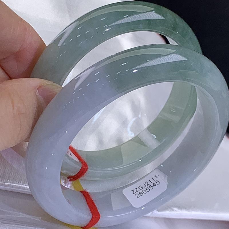 Myanmar-Jadeit-Armband für Fra – Bracelets Bewertung und Preis