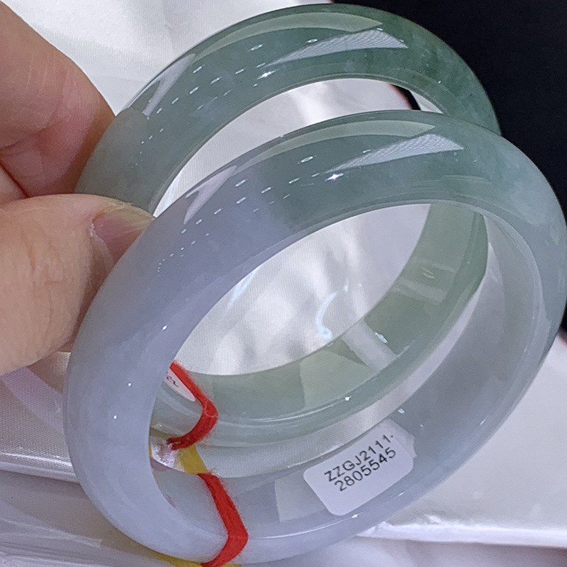 Myanmar-Jadeit-Armband für Fra – Bracelets Bewertung und Preis