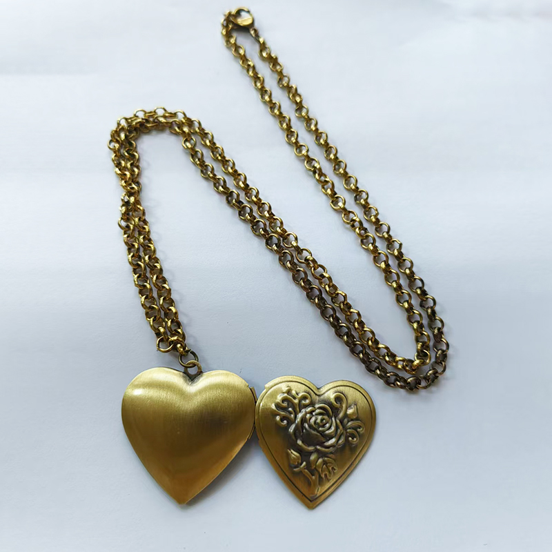 1pc antike Bronze Herz runde o – Heart Locket Necklace Photo Bewertung und Preis
