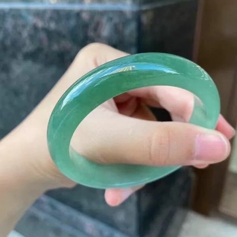 Elegantes Jade-Armband mit öli – Bracelets Bewertung und Preis
